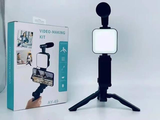 3 IN 1 VLOGGING MOBILE STAND WITH MIC+LIGHT