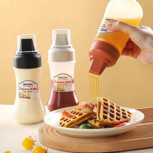 Techmanistan-5 Holes Squeeze Sauce Bottle